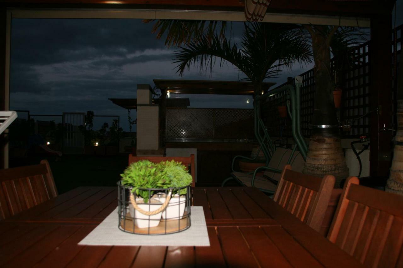 Apartamento Vacacional Atico Frente Al Mar Канделарія Екстер'єр фото